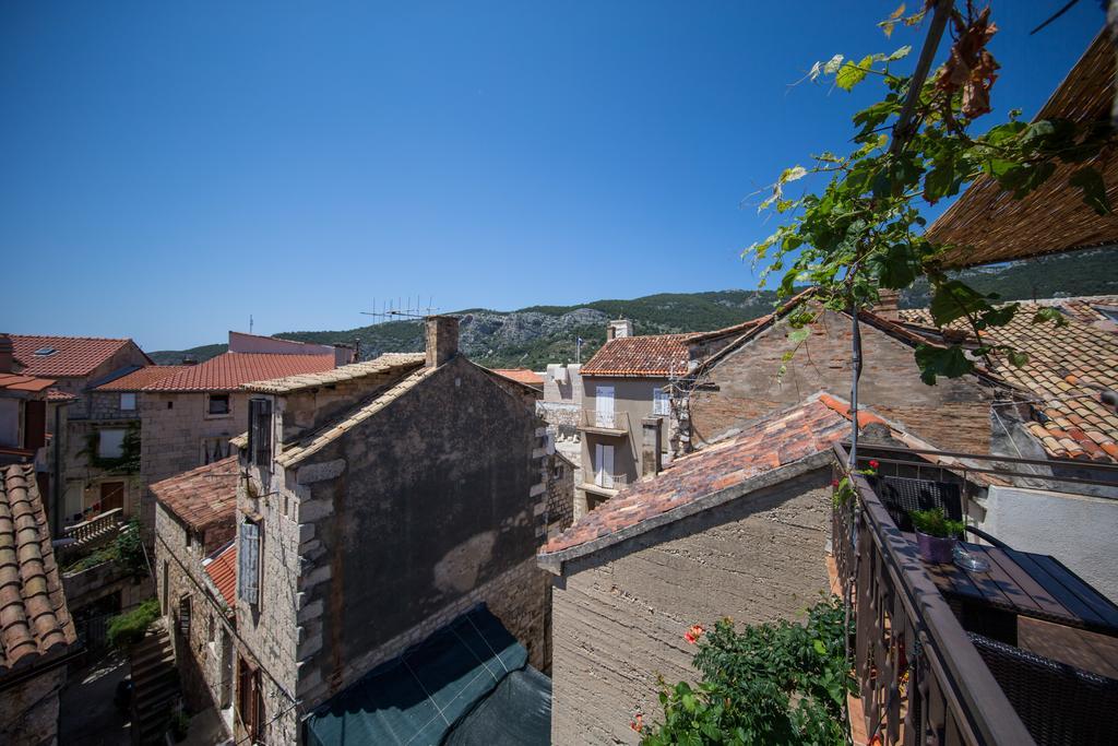 Apartments Villa Anka Komiža Dış mekan fotoğraf
