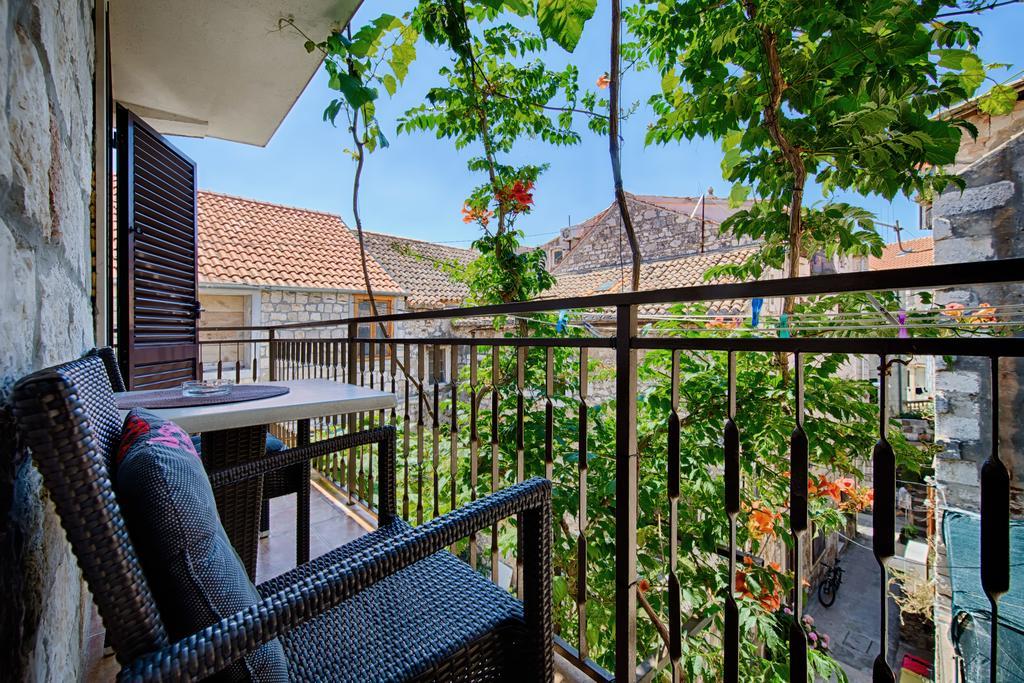 Apartments Villa Anka Komiža Dış mekan fotoğraf